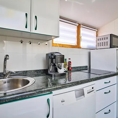 3 Plaza Mayor -prior 5 - At By Victoria