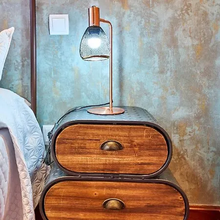 3 Plaza Mayor -prior 5 - At By Victoria *