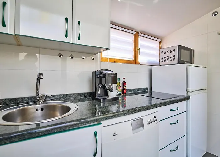 3 Plaza Mayor -prior 5 - At By Victoria